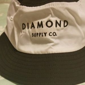 Diamond Supply bucket hat